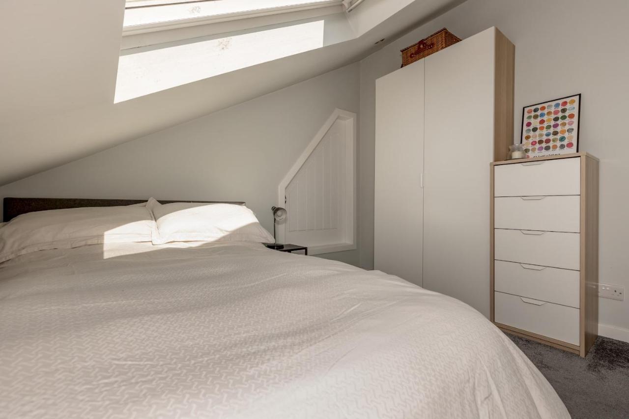 Pass The Keys Stunning 3 Bed Loft Style Apt With Free Parking Edimburgo Exterior foto