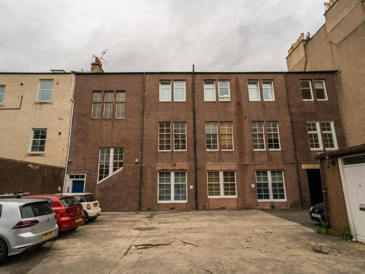 Pass The Keys Stunning 3 Bed Loft Style Apt With Free Parking Apartamento Edimburgo Exterior foto