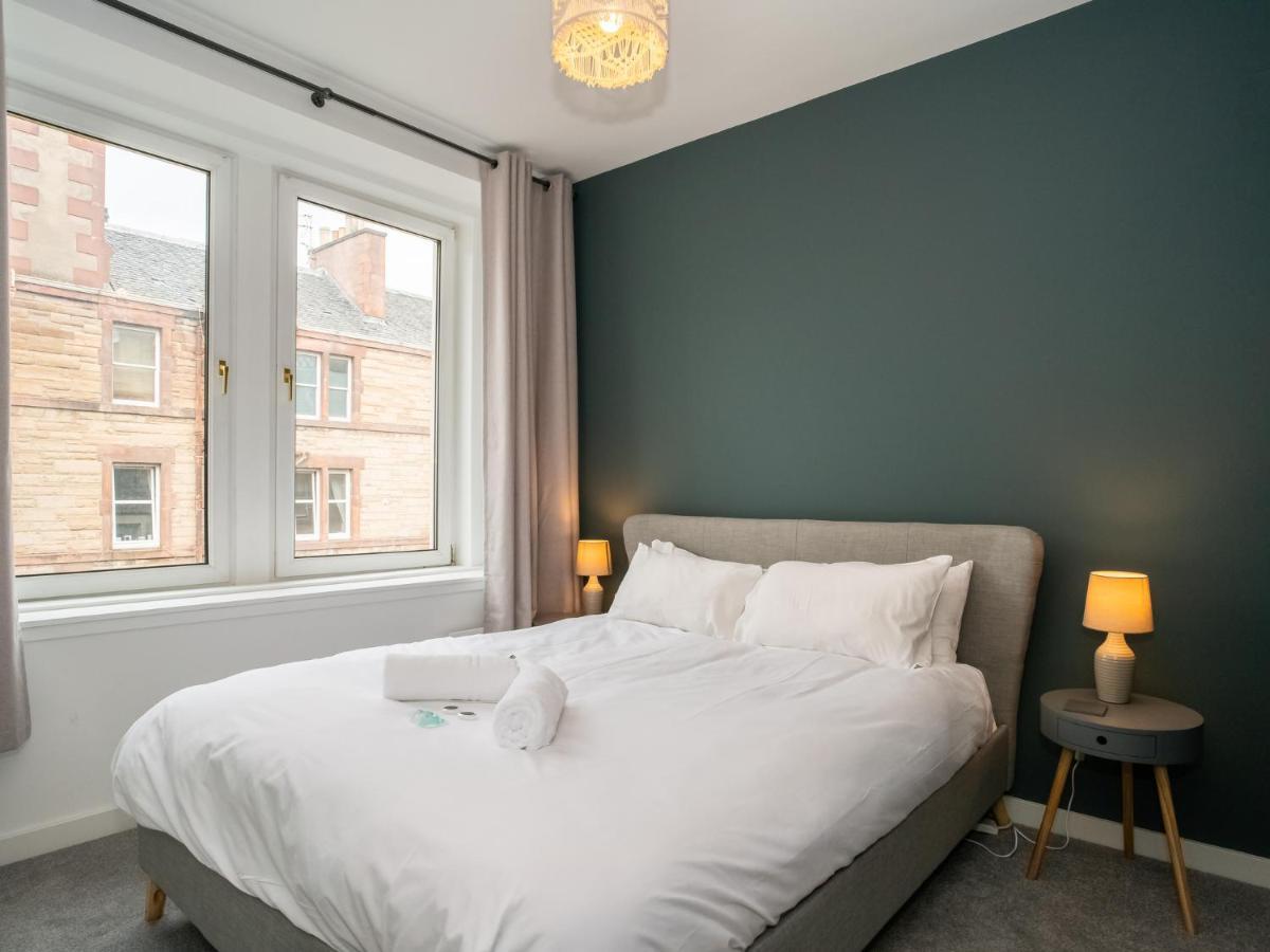 Pass The Keys Stunning 3 Bed Loft Style Apt With Free Parking Apartamento Edimburgo Exterior foto